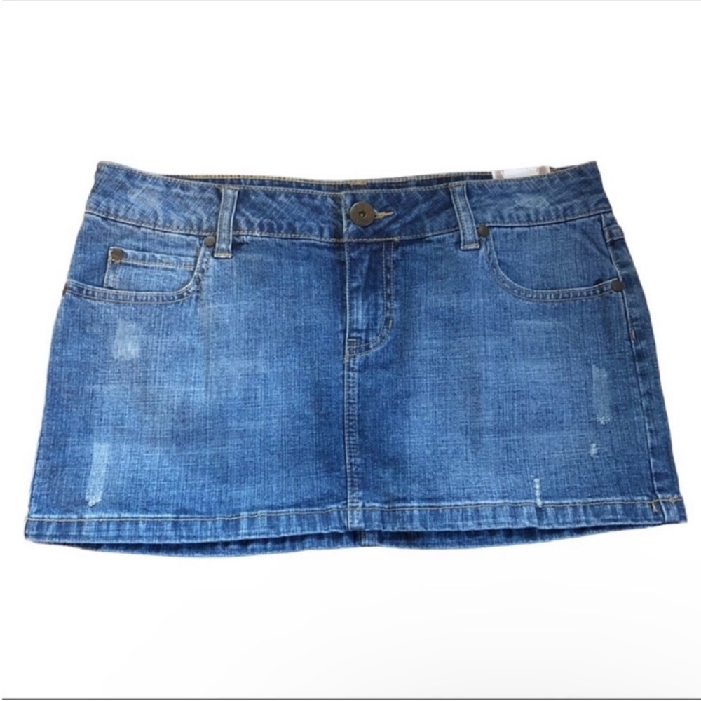 Arizona Jean Co. Denim Mini Skirt Medium Stone Wash Distressed Y2K Size 9 NWT
